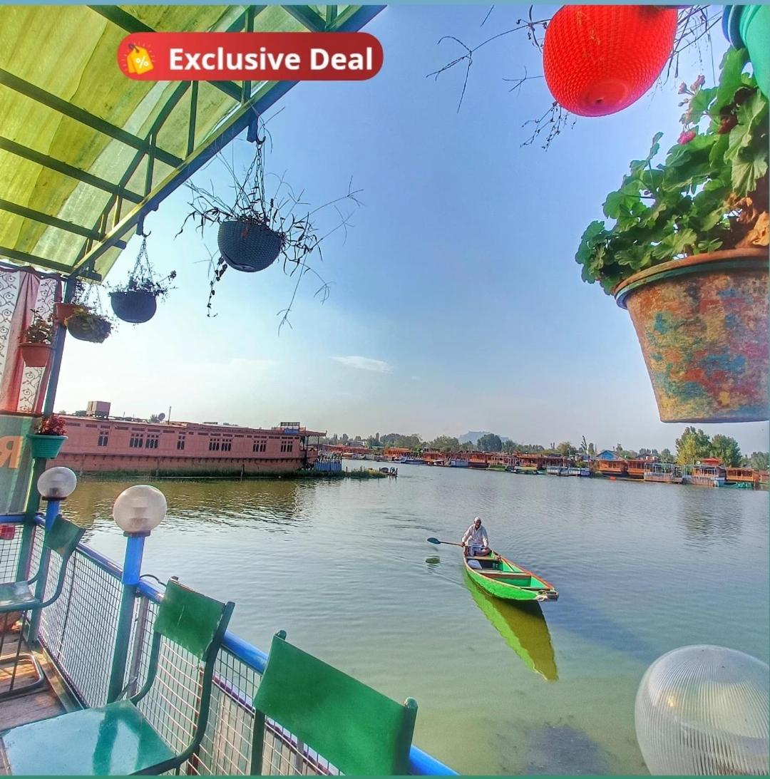 Lala Rukh Group Of Houseboats Srīnagar Exterior foto